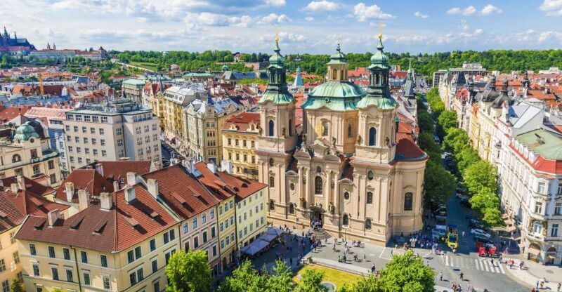 Prague: Classical Concert in St. Nicholas Church - Key Points