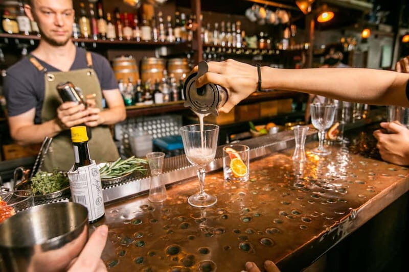 Prague: Cocktail-Making Workshop with Mixologist - Prague: Cocktail-Making Workshop with a Mixologist — A Practical Guide