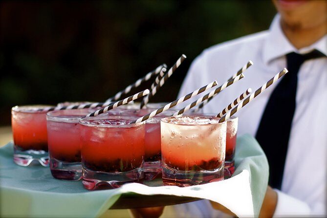 Prague Coctail Night nad VIP music club entry - Who Will Enjoy This Tour?