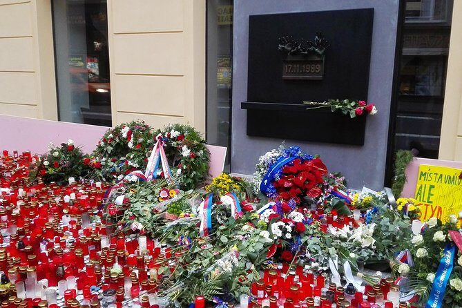 Prague Communism tour with visit of Communism museum - The Sum Up