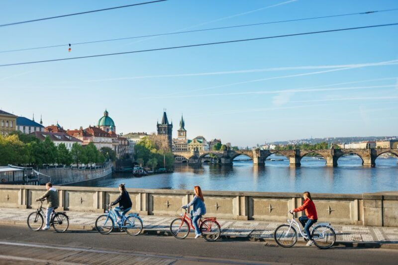 Prague: Complete Bike Tour - FAQ