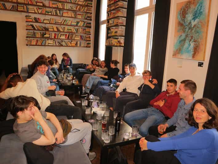 Prague: Craft Beer Tour 8 Czech Beers, Taproom & Beer Garden - Key Points