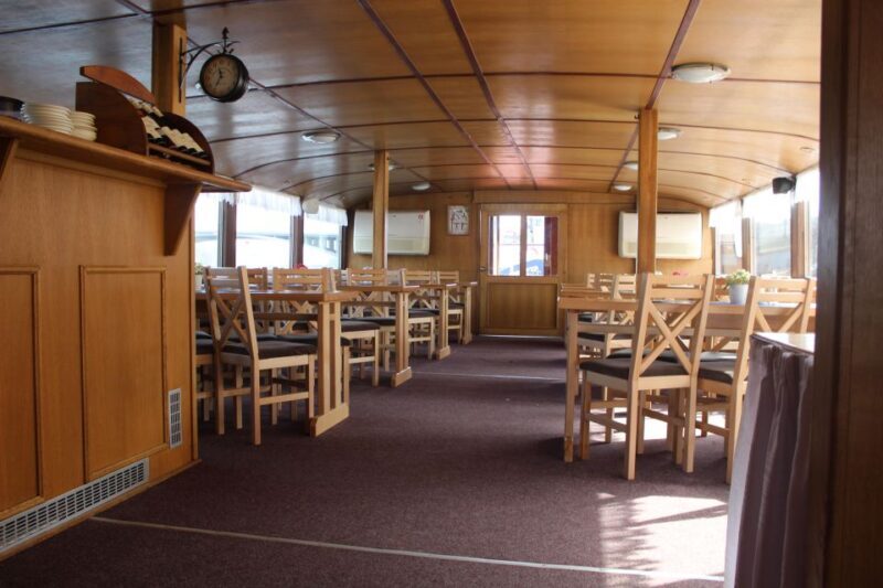 Prague Cruise: 1-Hour on the River Vltava - Key Points