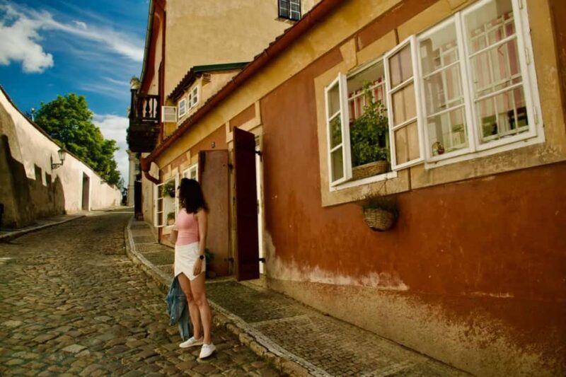 Prague: Discover Hidden Gems with a Local - The Itinerary: What to Expect