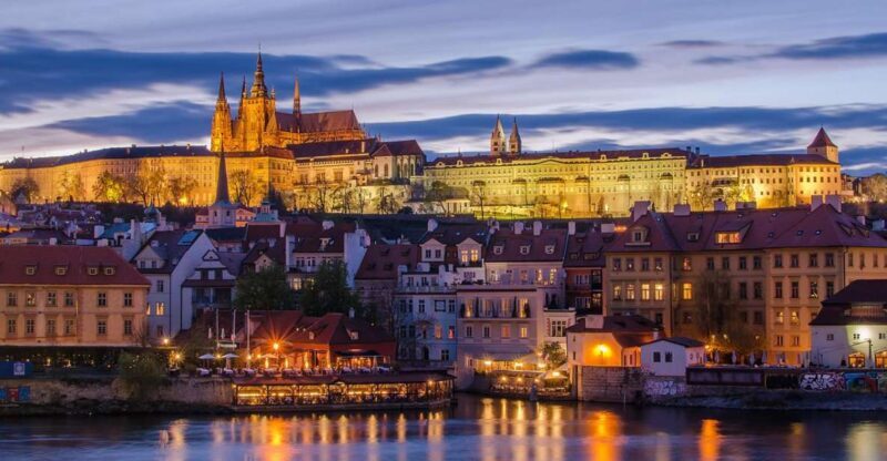 Prague: Evening Photography Tour by Car - Exploring the Details of the Prague Evening Photography Tour
