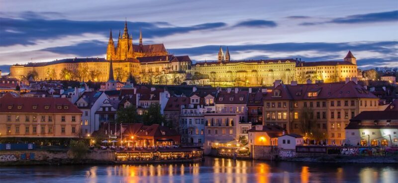 Prague: Evening Photography Tour by Car - FAQ