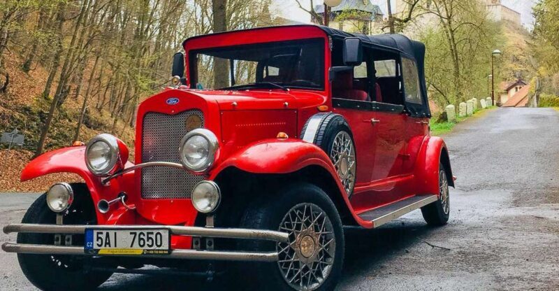 Prague: Fairytale Karlstejn Castle in Retro-Style Car - Why This Tour Offers Real Value