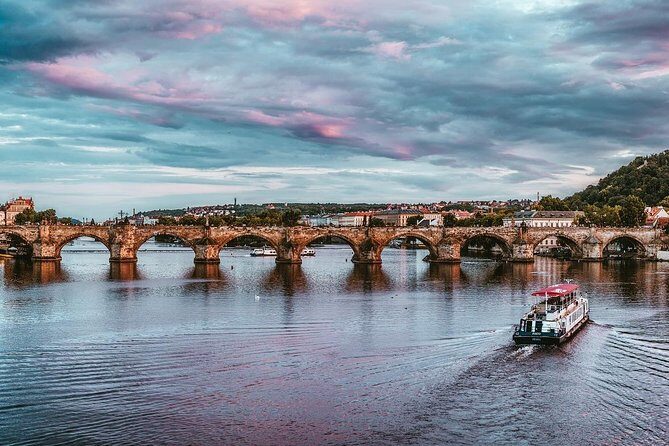 Prague food and cultural tour - 6 hours fairytale experience - Exploring Prague Through a 6-Hour Lens