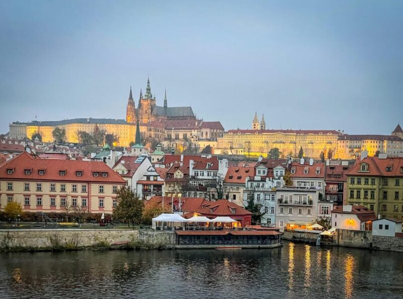 Prague Food and Sightseeing tour - 8 hours Private trip - An In-Depth Look at the Prague Food and Sightseeing Tour