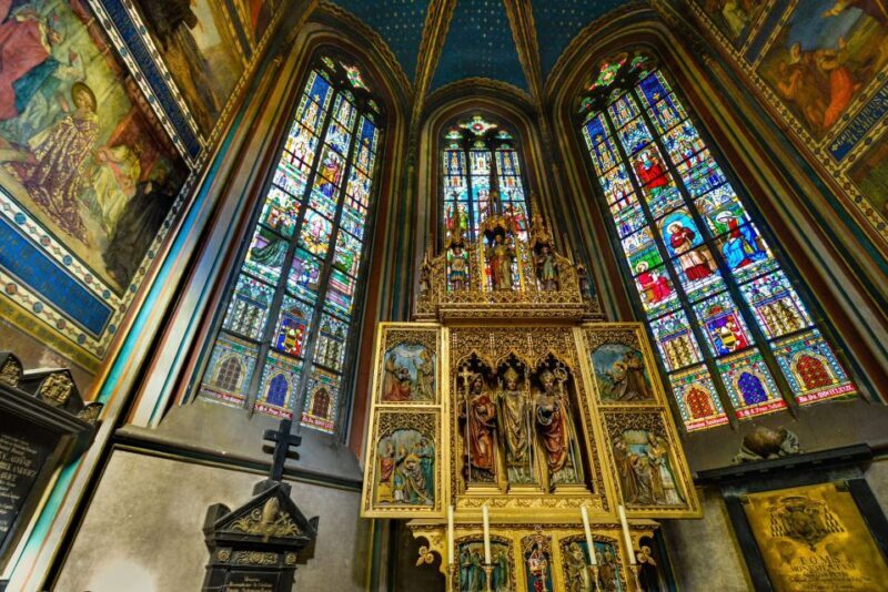 Prague: Full-Day Old Town, River Cruise & Prague Castle Tour - Summing Up