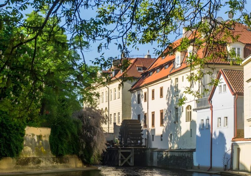 Prague: Full-Day Private Tour of Prague - 5 hours - A Closer Look at the Prague Private Tour