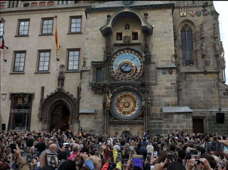 Prague: Half-Day City Highlights Walking Tour - FAQ