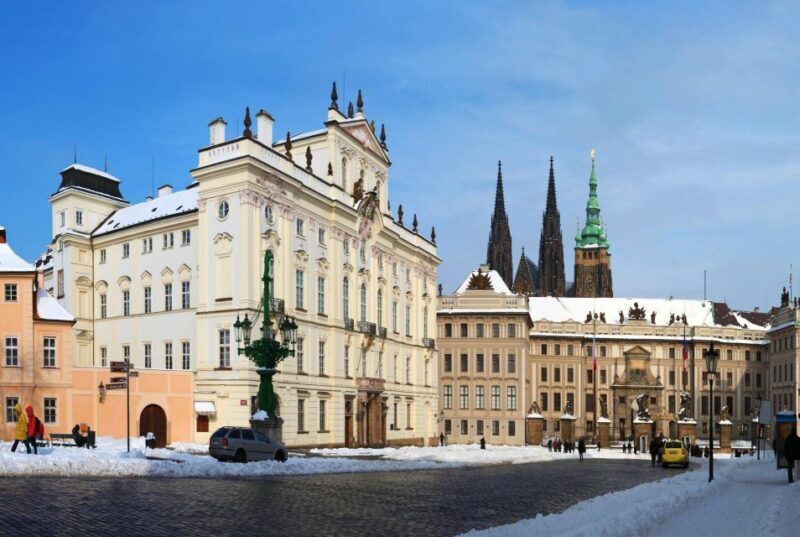 Prague Hradcany Castle, St Vitus Cathedral Tour with Tickets - Key Points