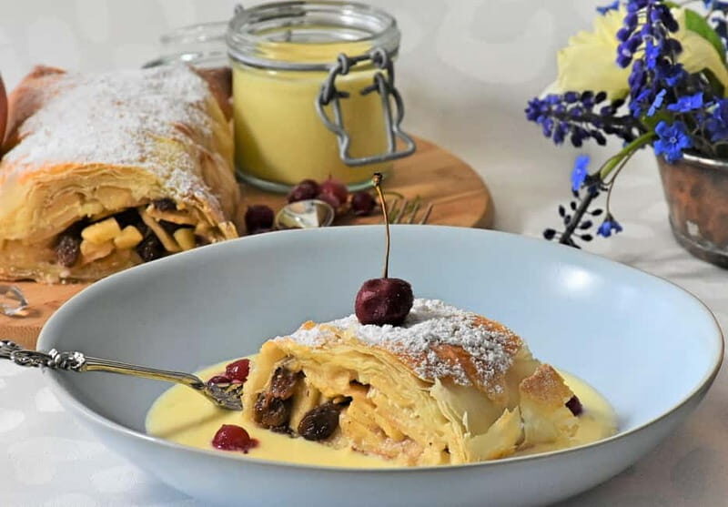 Prague: Iconic cafés early bird morning food tour. - Why This Tour Offers Exceptional Value