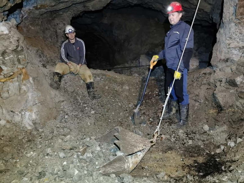 Prague: Jílové Gold Mine Tour: From Geology to Pyrotecnics - Who Will Enjoy This Tour?