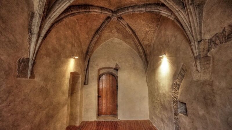 Prague: Medieval Underground Guided Tour - Exploring Prague’s Hidden Past: A Deep Dive into the Medieval Underground Tour