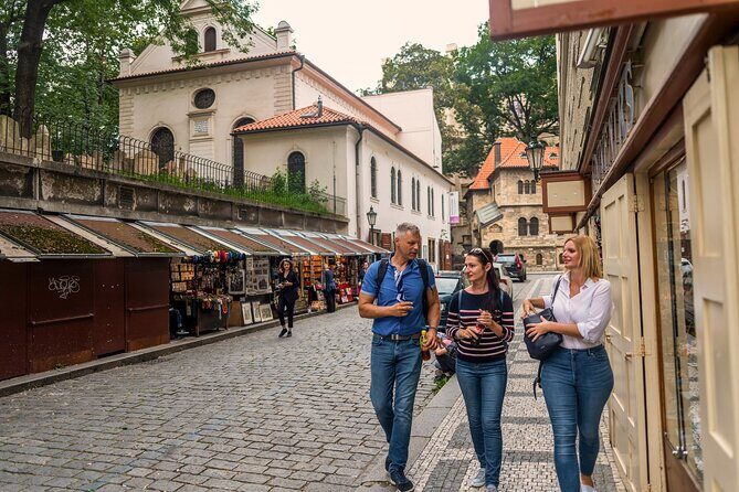 Prague Old Town and Jewish Quarter 90 minutes Guided Tour - Key Points