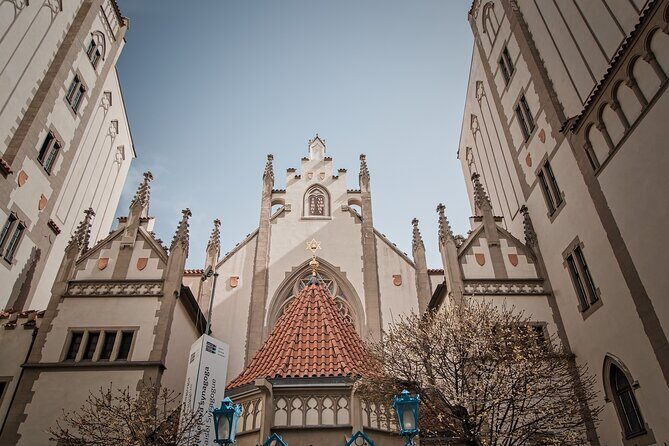 Prague Old Town and Jewish Quarter Walking Tour - FAQs