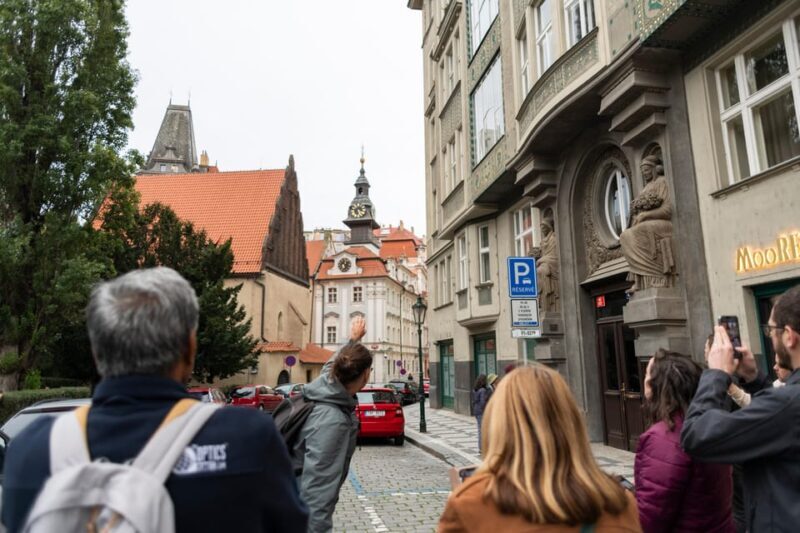 Prague: Old Town, Jewish Quarter & Astro Clock Walking Tour - Discover Prague’s Charm with the Old Town, Jewish Quarter & Astronomical Clock Tour