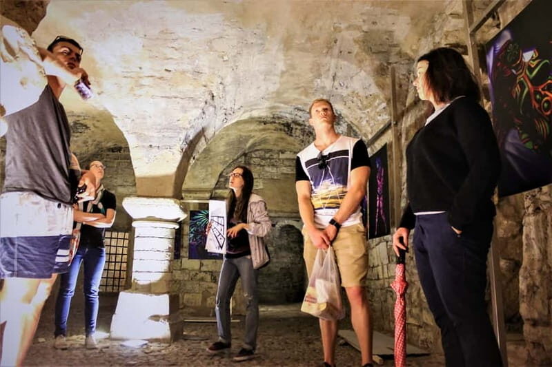 Prague: Oldtown, Medieval Underground & Dungeon History Tour - FAQ