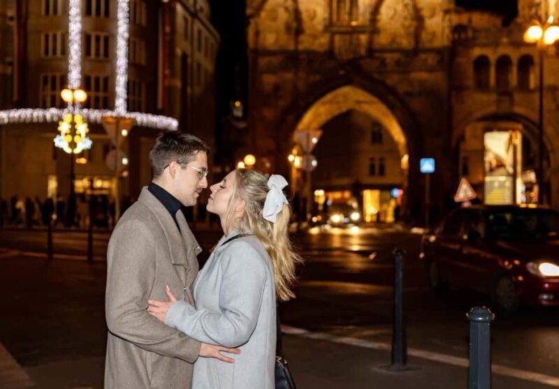 Prague: Photoshoot after Sunset - What to Expect During Your Prague Sunset Photoshoot