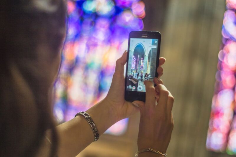 Prague: Prague Castle Complex Smartphone Audio Guide - FAQs
