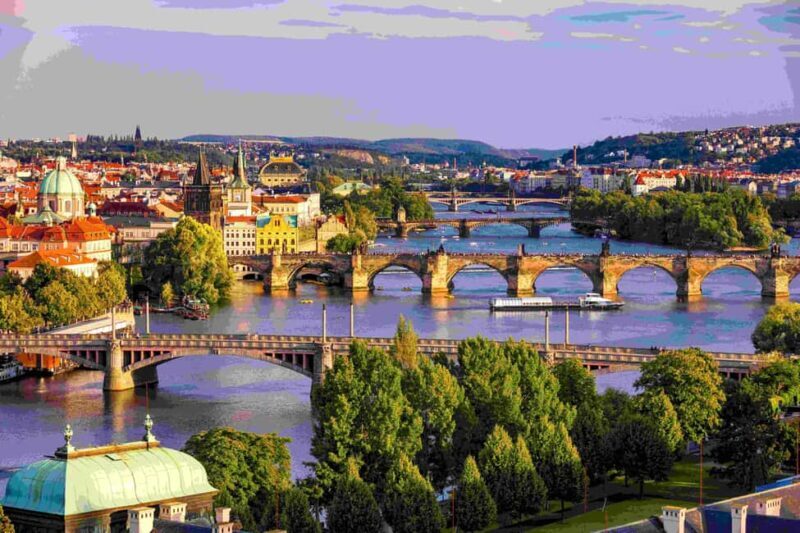 Prague: Private 2 & Half-Day City Tours with Local Guide - FAQs