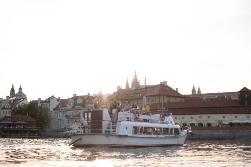 Prague: Private Beer Boat Cruise with Unlimited Beer - A Well-Balanced Perspective