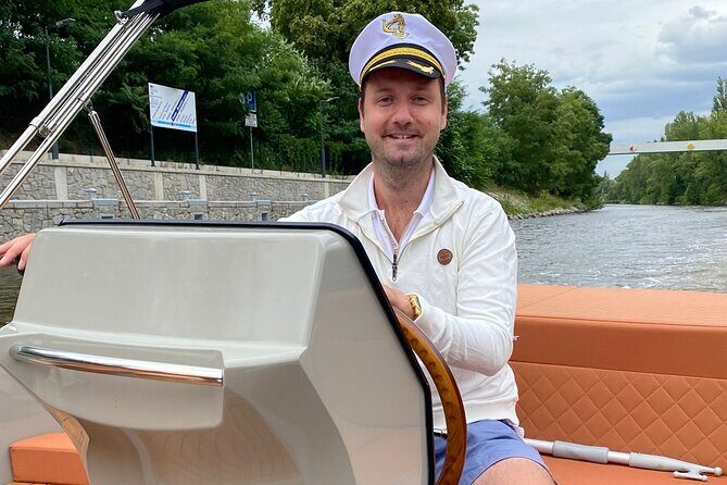 Prague Private Boat Tour 4 Hours - Who Will Love This Tour