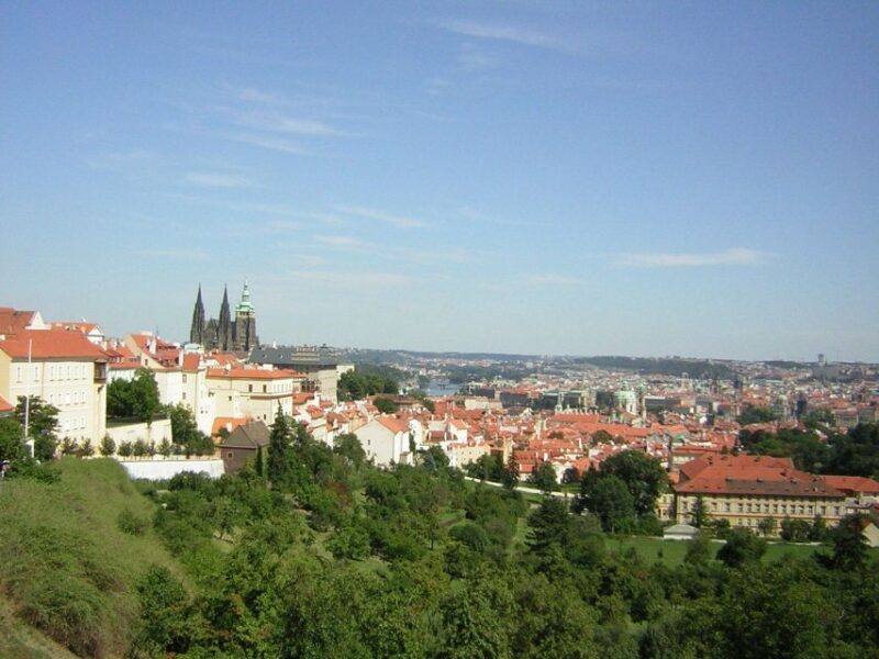 Prague: Private City Tour by Minivan - FAQ