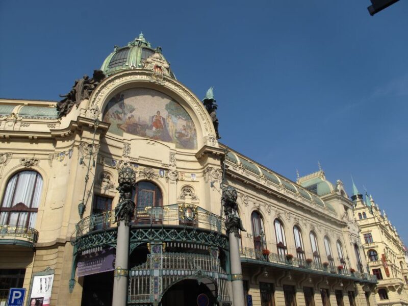 Prague: Private Cubism & Art Nouveau Walking Tour - Who Should Consider This Tour?
