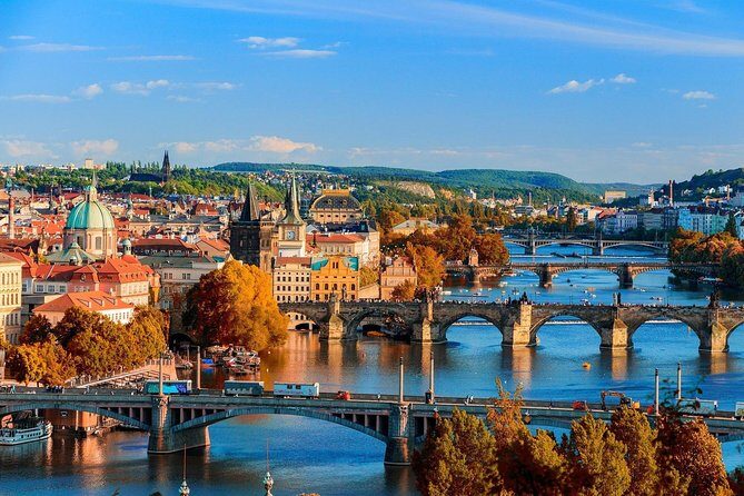 Prague private day tour from Vienna ( local guide ) - Exploring the Highlights: What You Can Expect