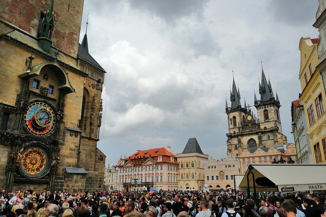 Prague private day tour from Vienna ( local guide ) - The Sum Up