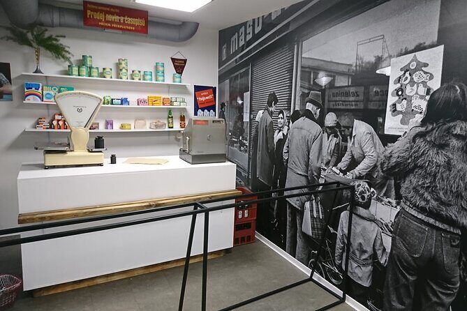 Prague Private Tour and Museum of Communism with transfer - Who Will Love This Tour?