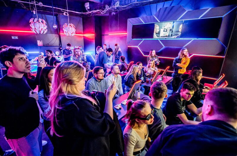 Prague: Robotic Bar Entry with a Drink Included - FAQ