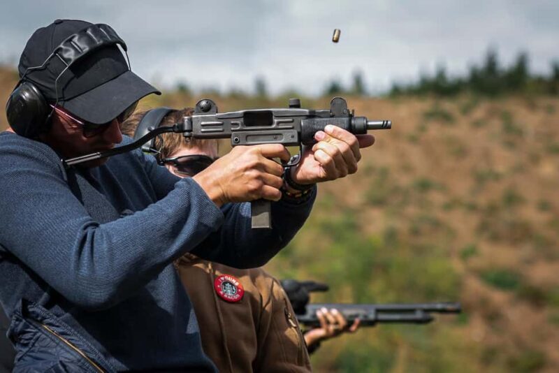 Prague: Shooting Experience with 3 to 10 Guns & Bus Transfer - The Return and Final Thoughts