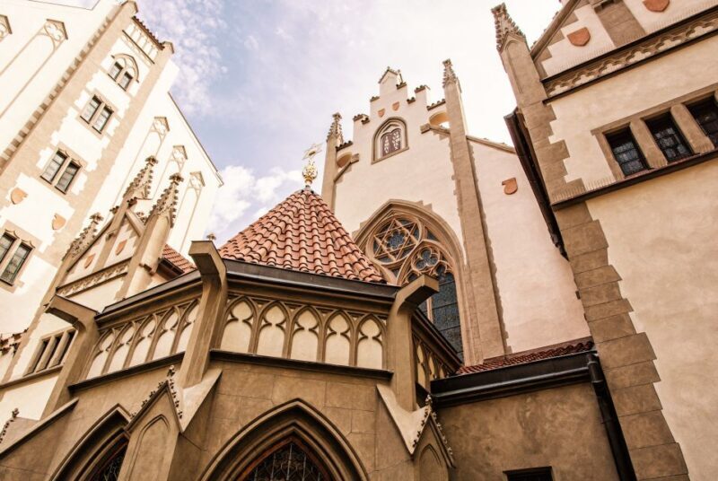 Prague: Synagogues and Jewish Quarter Private Walking Tour - Prague: Synagogues and Jewish Quarter Private Walking Tour