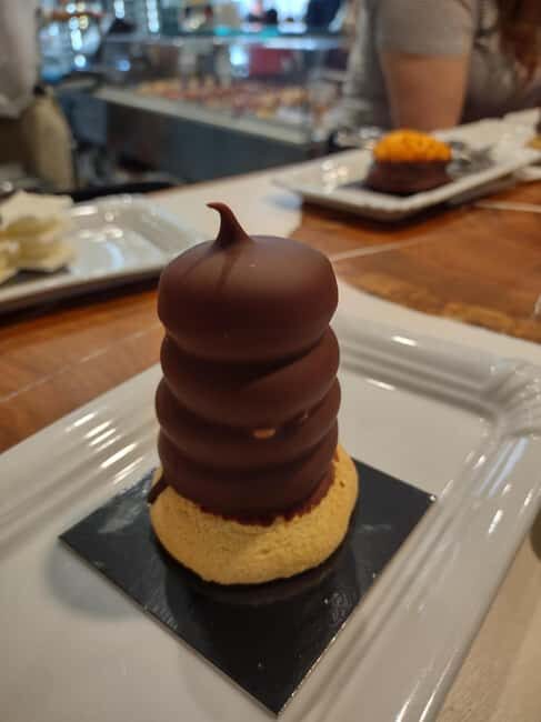 Prague: Traditional Czech Food Tour with Local Guide - Key Points