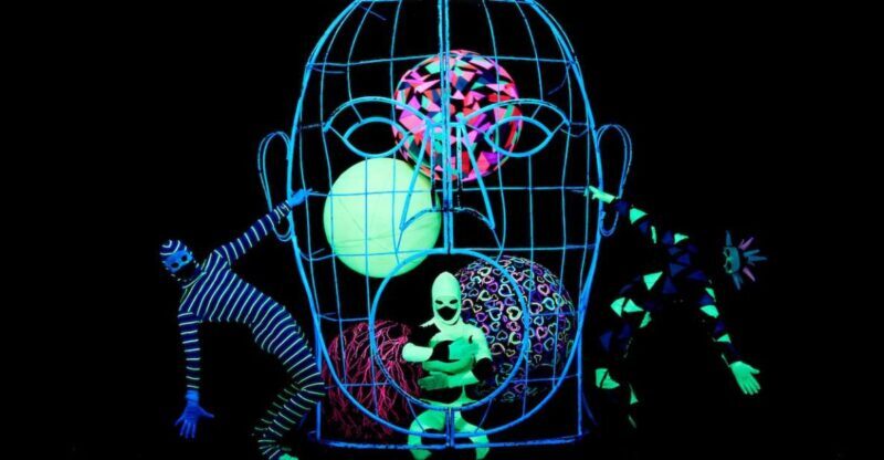 Prague: WOW Show Black Light Theater - Prague: WOW Show Black Light Theater — A Visual Feast in the Heart of the City