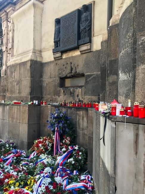 Prague: WWII Tour with Local Historian SMALL GROUP - Exploring Prague’s WWII Past – A Deep Dive