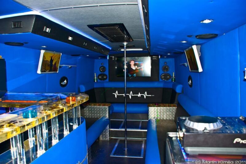 Prague XXXL Party Bus Ride - Why the Prague XXXL Party Bus Stands Out