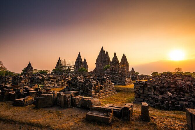 Prambanan Sunset UNESCO, Sukuh, And Cetho temple Hindu Journey - Key Points