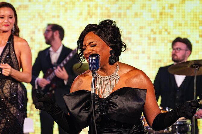 Pre-Fixe Dinner and Big Band Show at Marquee Supper Club - Who Is It Best For?