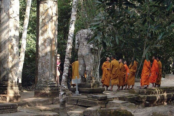 Preah Khan, Neak Pean and Pre-Rup Private Tour - Frequently Asked Questions