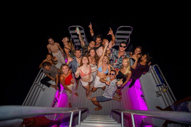 Premier Waikiki Sunset Party Cruise with Live DJ and Full Bar - Who Will Love This Experience?