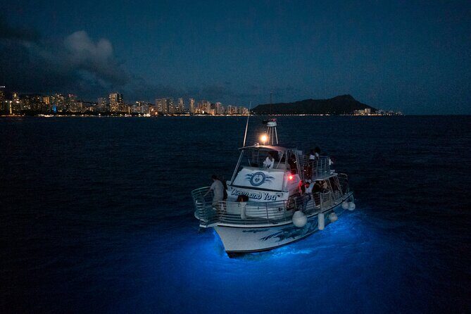 Premier Waikiki Sunset Party Cruise with Live DJ and Full Bar - FAQs