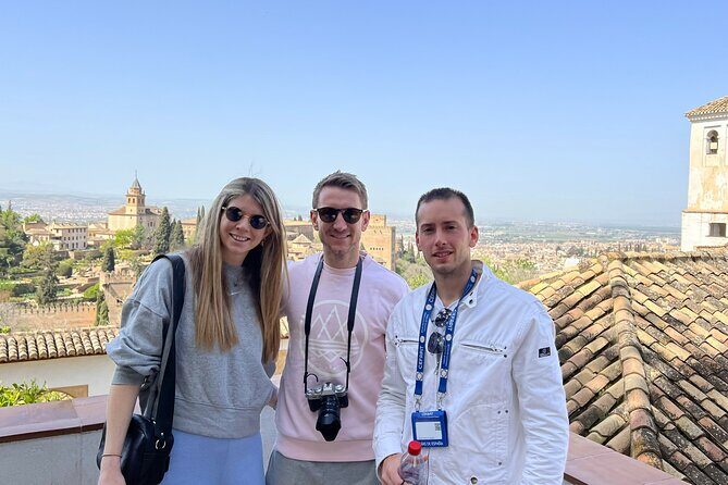 PREMIUM 2 Hour Alhambra and Generalife Tour + tickets - In-Depth Look at the Premium Alhambra and Generalife Tour