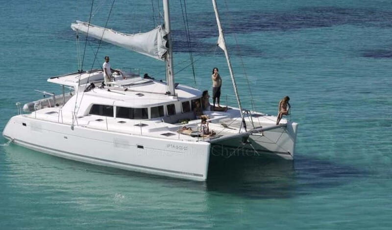 Premium and exclusive catamaran in Lanzarote - Key Points
