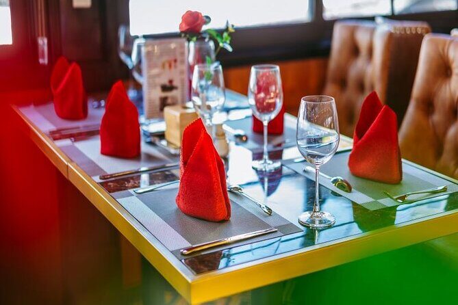 Premium Cruise Lan Ha Bay & Halong Bay Day Tour: All Inclusive - The Full Meal Deal on the Water