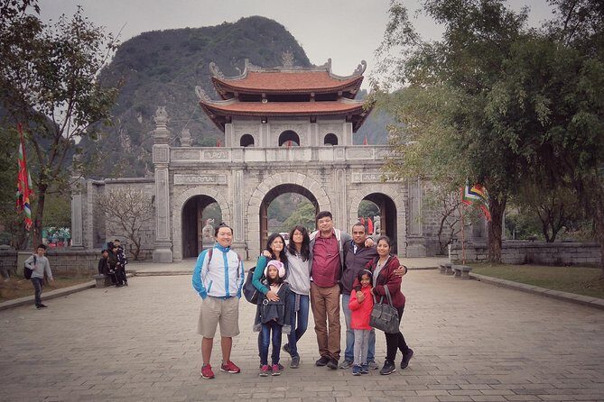 Premium Hoa lu - Trang An - Mua Cave with Buffet Lunch from Hanoi - Detailed Review of the Ninh Binh Day Trip